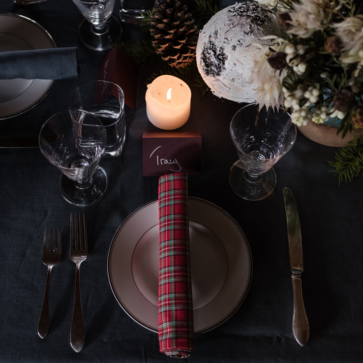 Christmas Placesetting with Red and Green Plaid Check Napkin