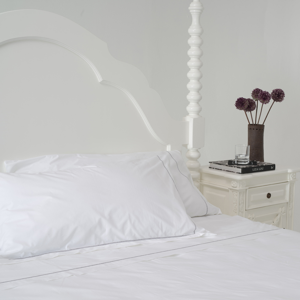 White luxury cotton percale sheet set with black embroidered hemstitch 