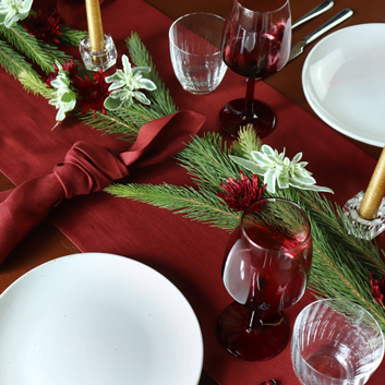 Christmas Table Linens Elegant Holidays Tables
