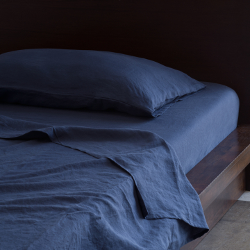 Huddleson Navy Blue Linen Sheets