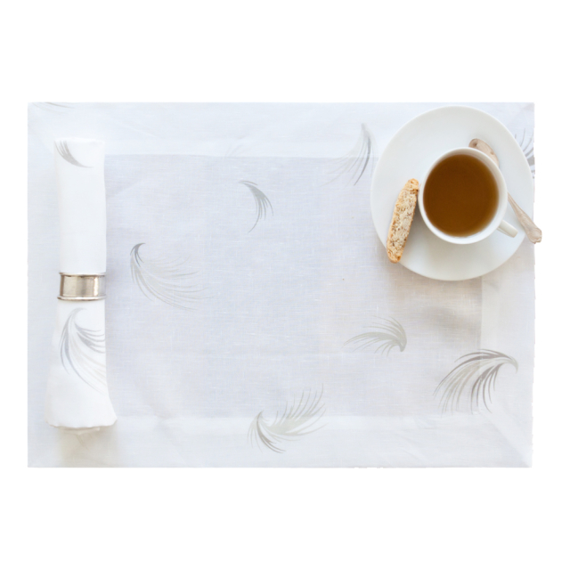 white pacemat feathers