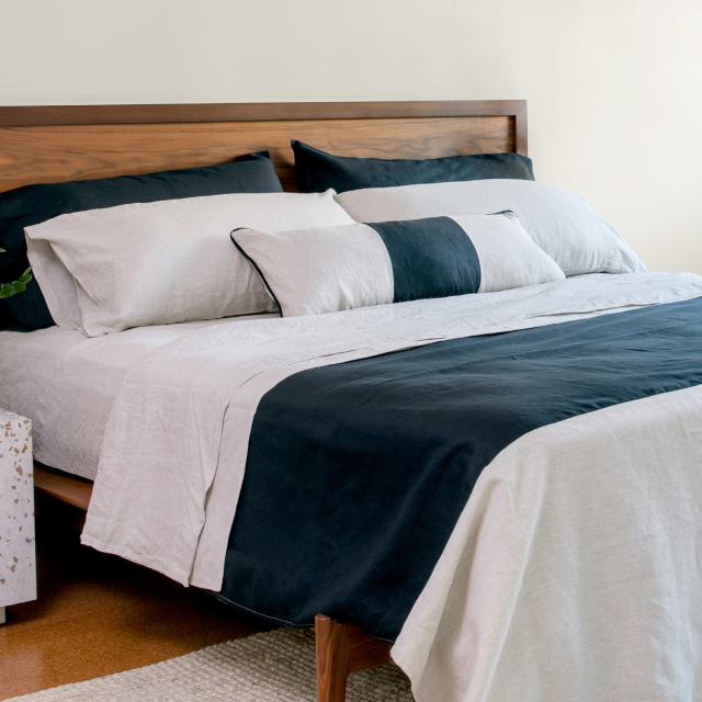 Natural and black 100% linen blanket reversible