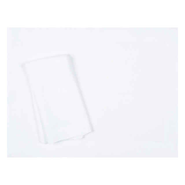 White Linen placemat and napkin