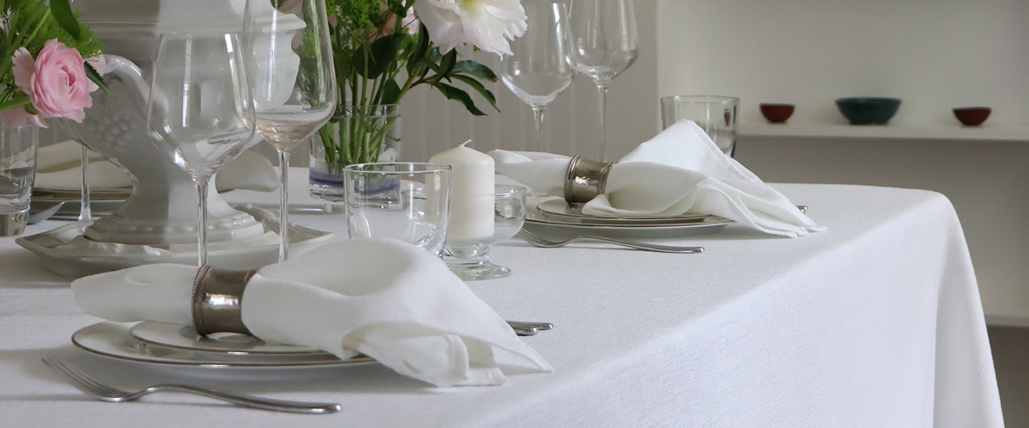 Faux Linen Tablecloth Antique White