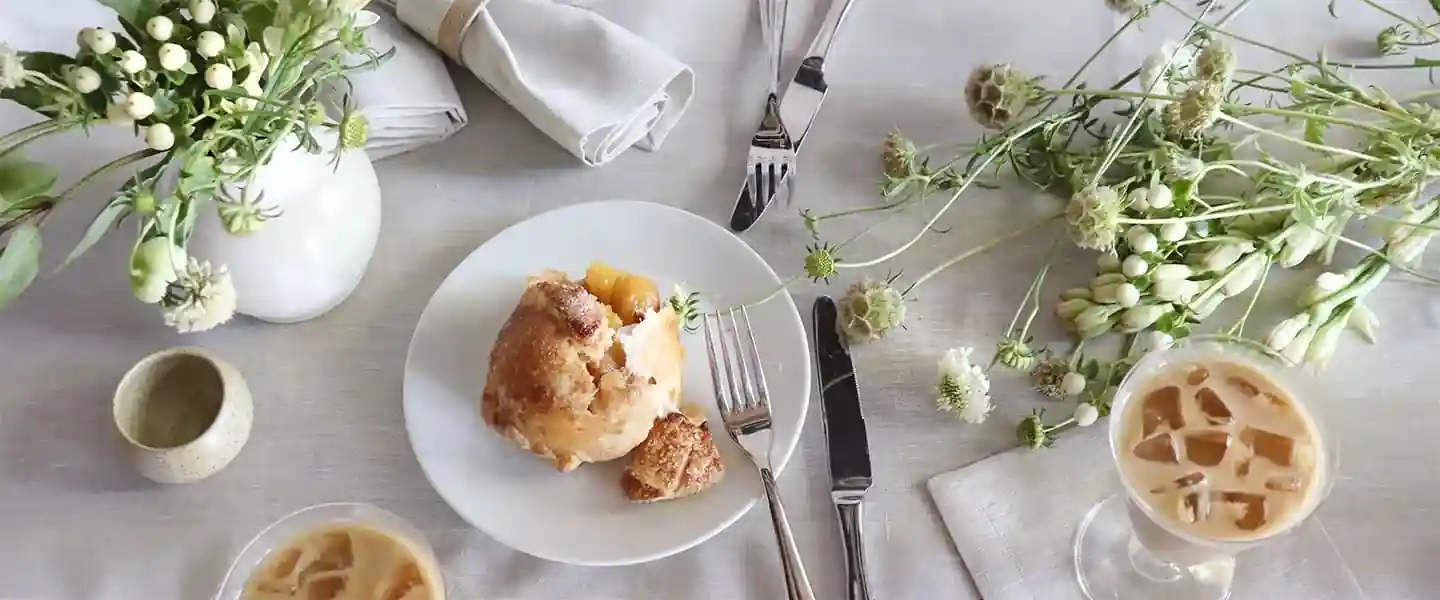Natural Linen Tablecloths, Runners & Napkins
