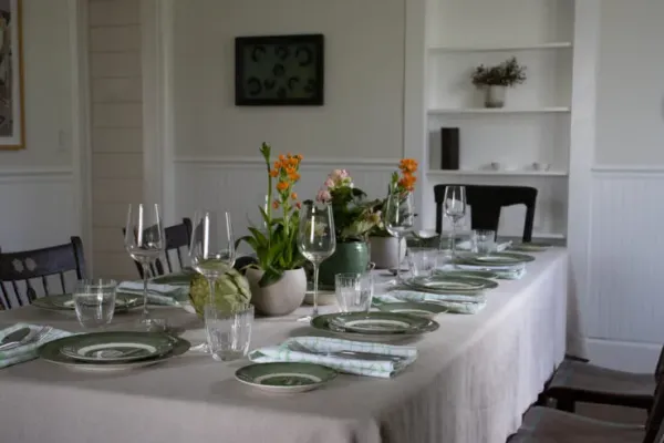 How to Iron and Press a Linen Tablecloth
