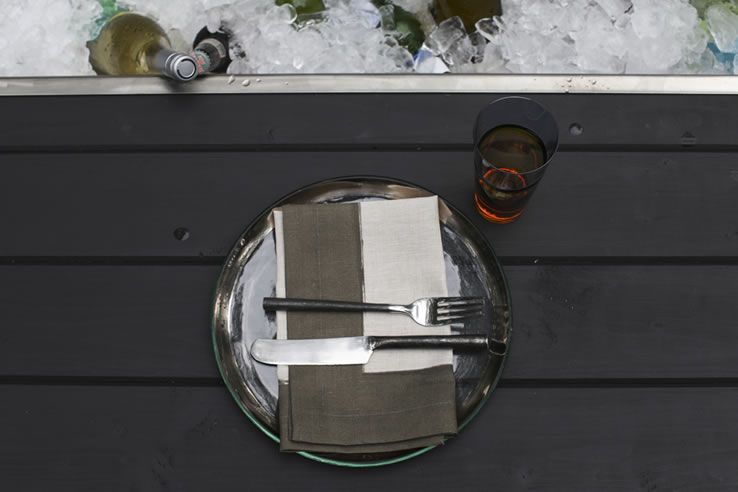 Woodland-dinner-Huddleon-linen-napkin-green-border-2