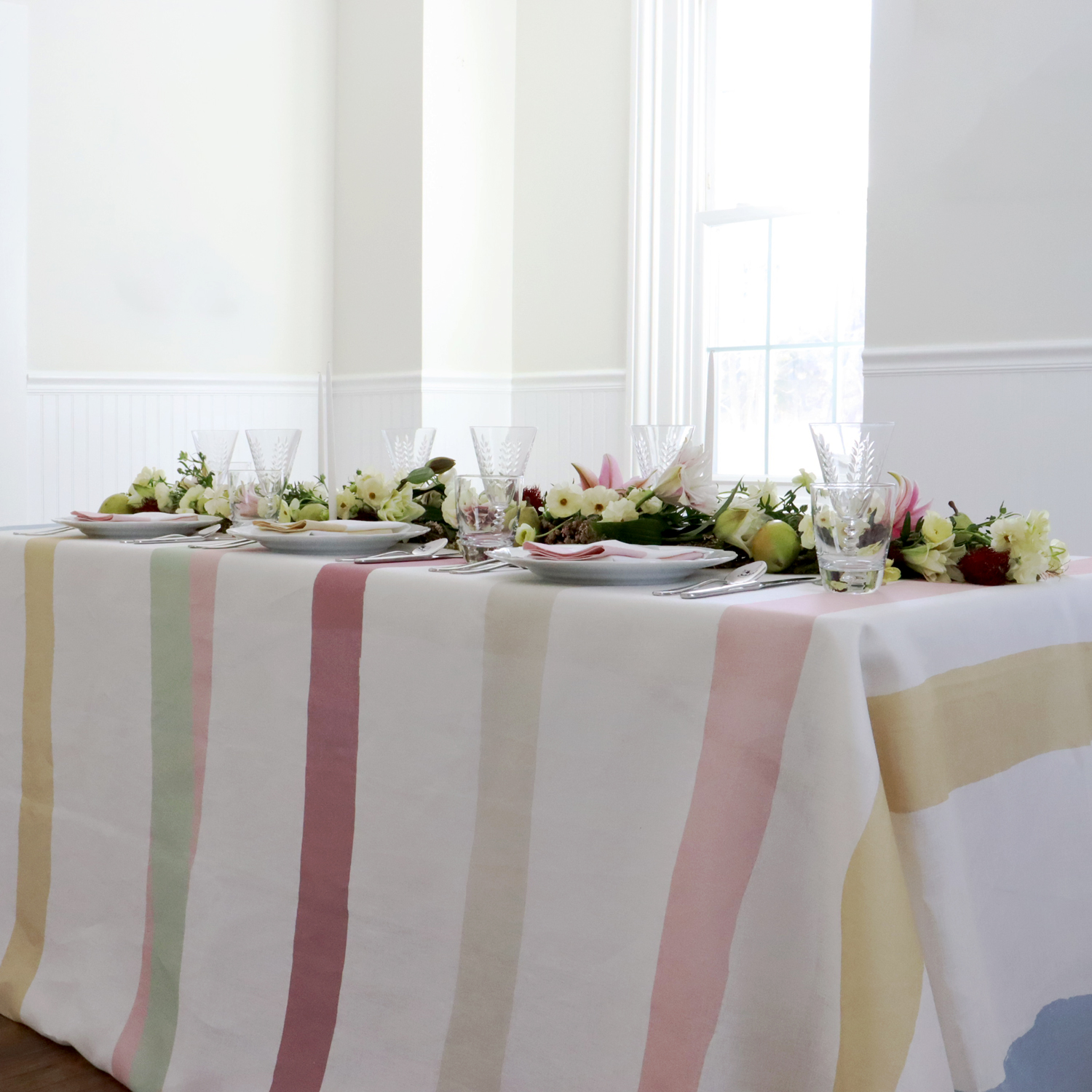 Floor Length Tablecloths