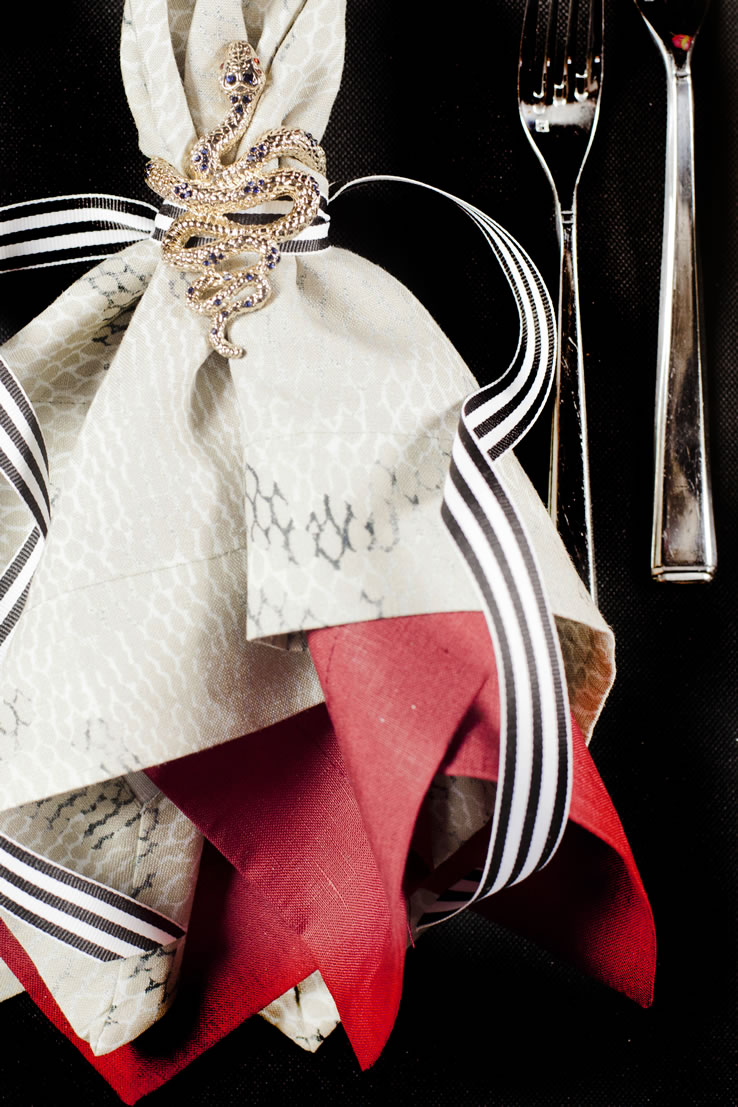 Huddleson python print linen napkin animal print valentine place setting