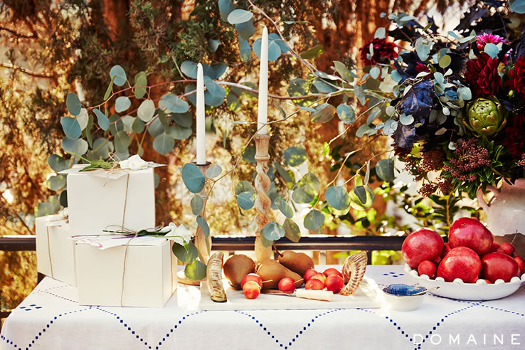 Dianan Agron Huddleson blue and white linen tablecloth 