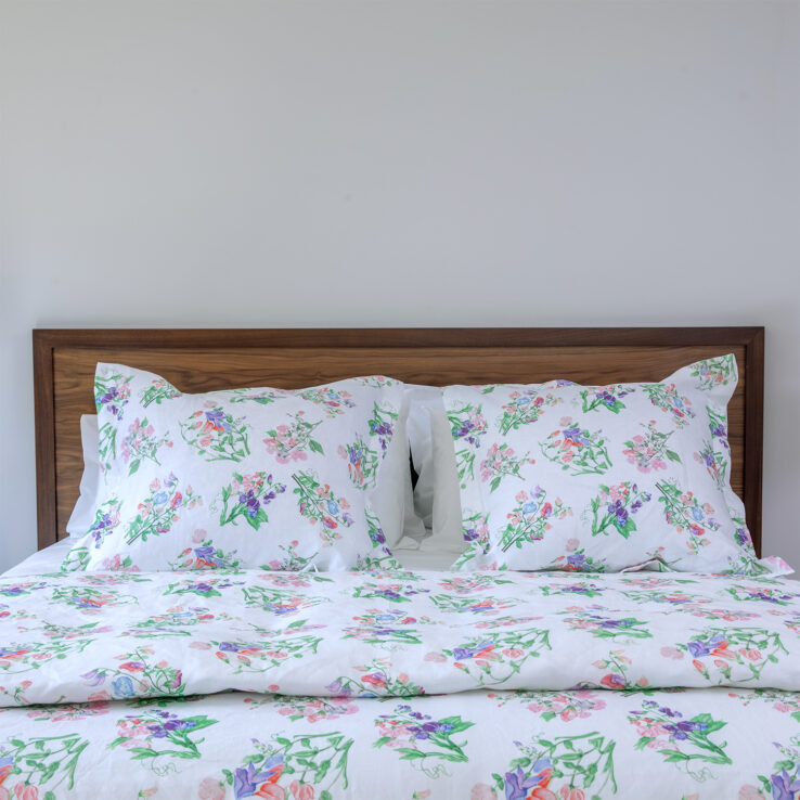 Sweet Pea linen shams and duvet floral Laura Ashley shabby chic