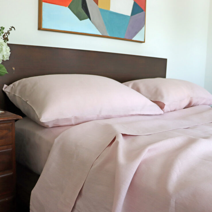 pink bed linens for summer