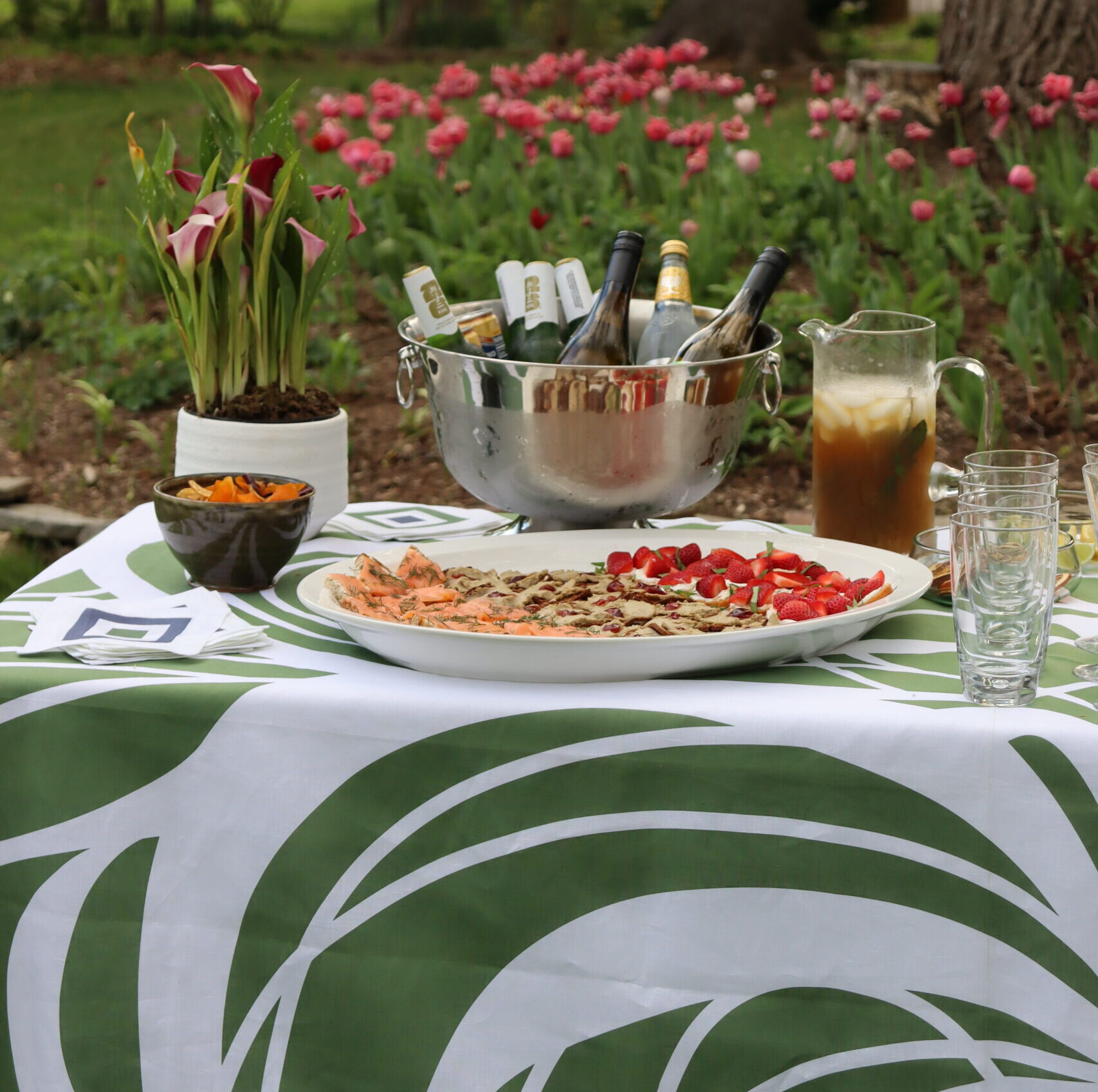 hosting with Huddleson