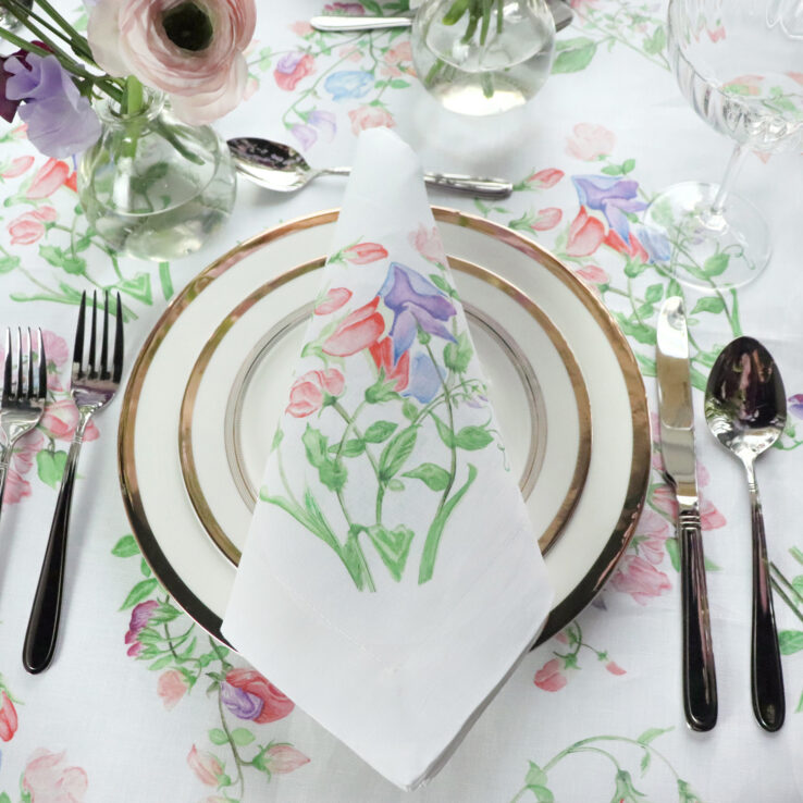 diamond triangle napkin fold